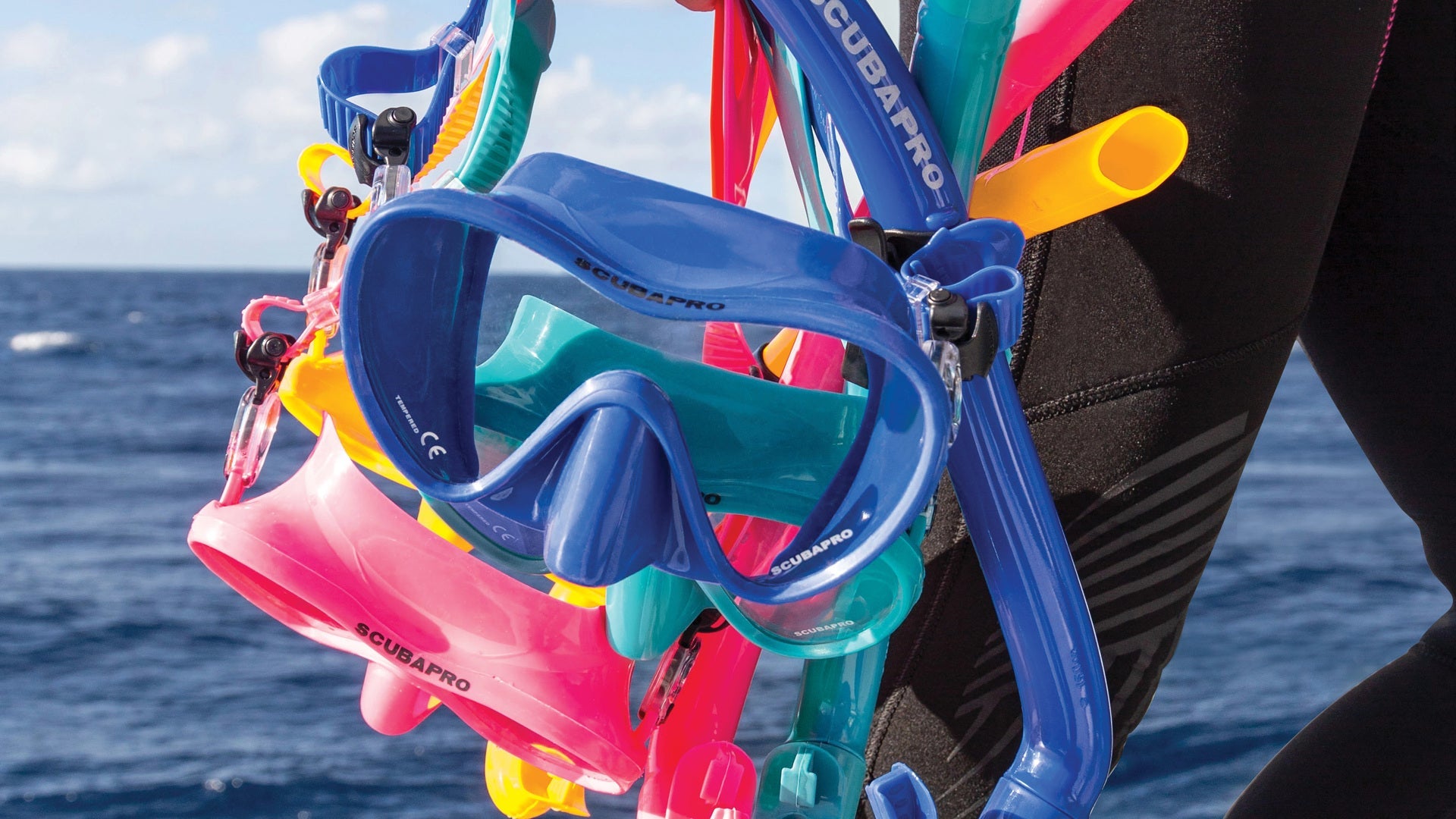 Mask and Snorkel Bundle