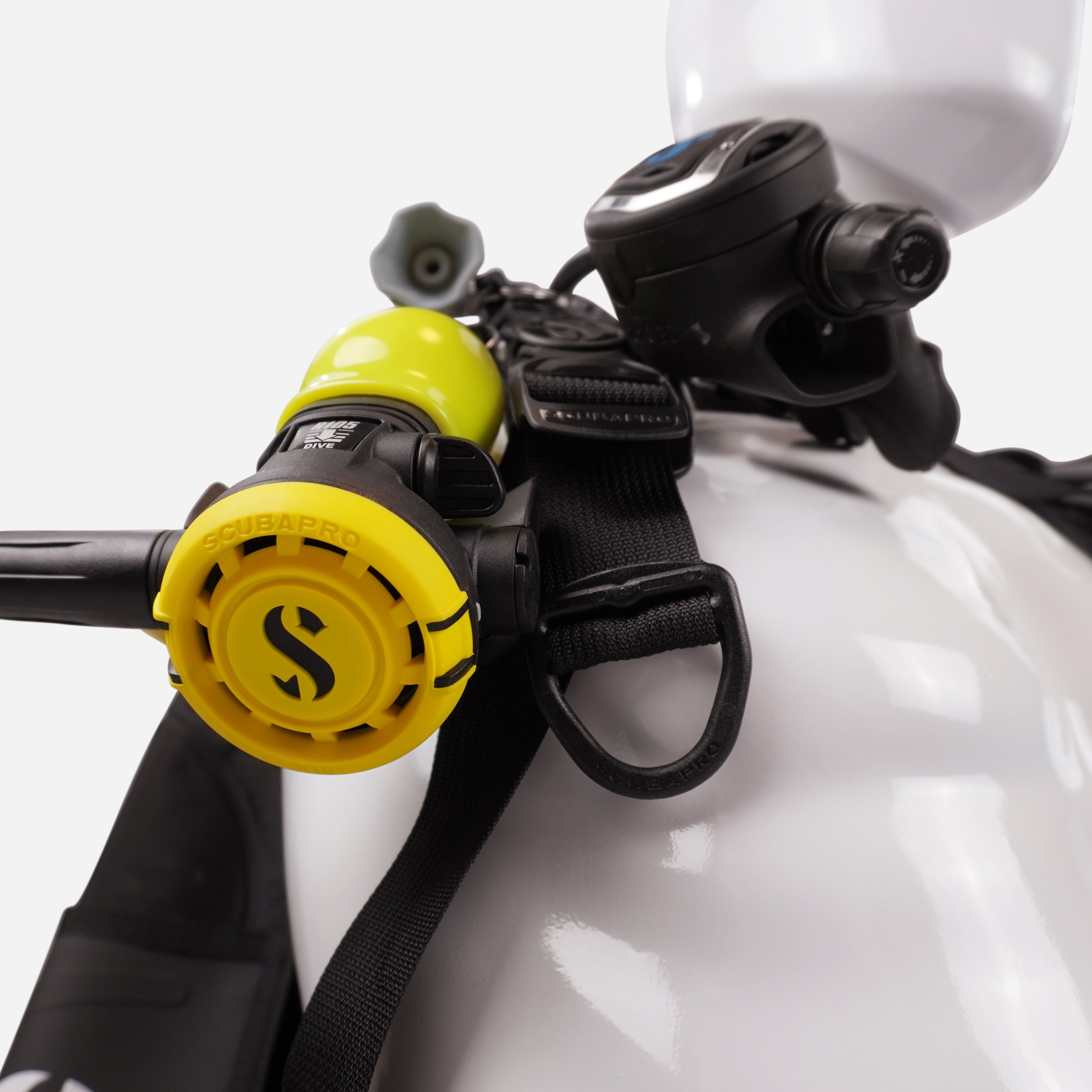 Scuba Pro MK11 C370 with R095 Octopus